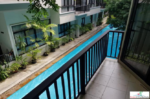 Veranda Ville Sukhumvit 38 | Private Four Bedroom Pet Friendly Duplex with Tropical Pool Views in Thong lor-15