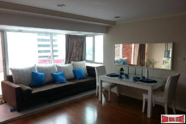 Grand Parkview Asoke | Two Bed Condo for Sale on 30th Floor with Large Terrace at Asoke, Sukhumvit 21-23