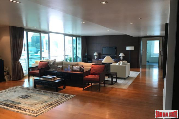 Contemporary Thai Style Three Bedroom with Sweeping City Views in Sala Daeng-11