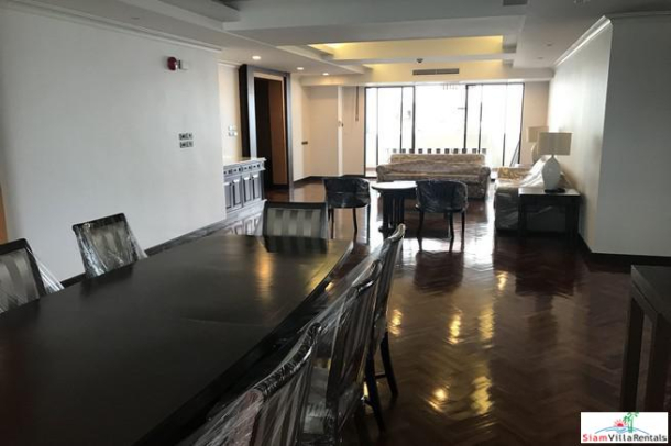 City Views from this Three Bedroom with a 180 Degree Balcony on Sukhumvit 23-20