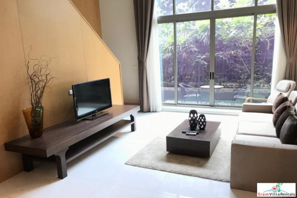 Siamese 39 | One Bedroom Loft Style Condo for Rent with Small Garden on Sukhumvit 39-8