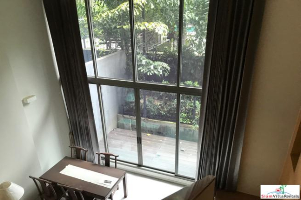 Siamese 39 | Sunny One Bedroom Loft Style Condo with Small Garden on Sukhumvit 39-15