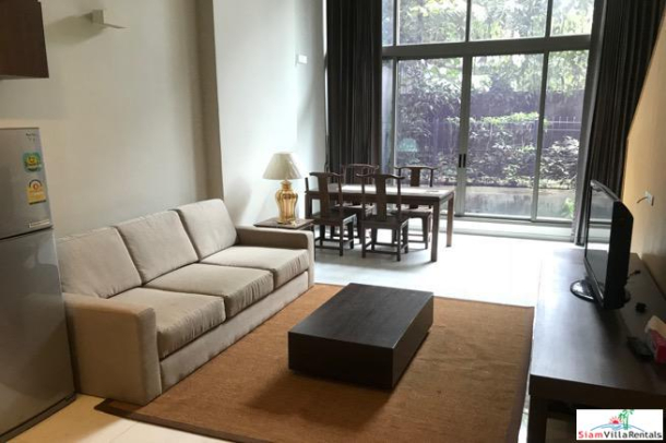Siamese 39 | Sunny One Bedroom Loft Style Condo with Small Garden on Sukhumvit 39-6