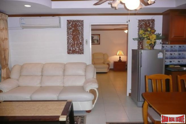 1 Bedroom 70 Sq.M. Condo Near Wong Amat Beach in Naklua For sale-2