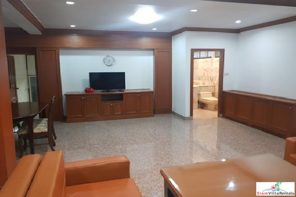 Four Bedroom Family Home with Private Garden on Nana BTS-8