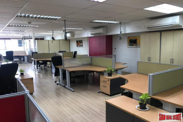 Large Office for Sale in a Popular Sukhumvit 13 Business Area-6