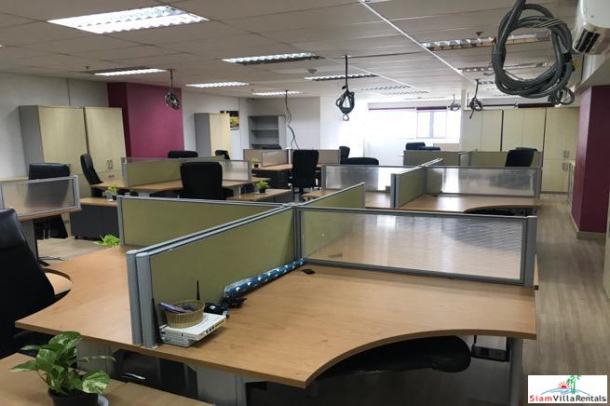 The Trendy | Large Office for Rent in a Popular Sukhumvit 13 Business Area-4