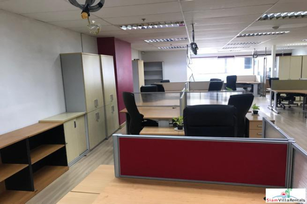 The Trendy | Large Office for Rent in a Popular Sukhumvit 13 Business Area-5