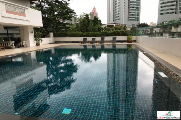City Views from this Extra Large Four Bedroom Condo on Sukhumvit 18-1