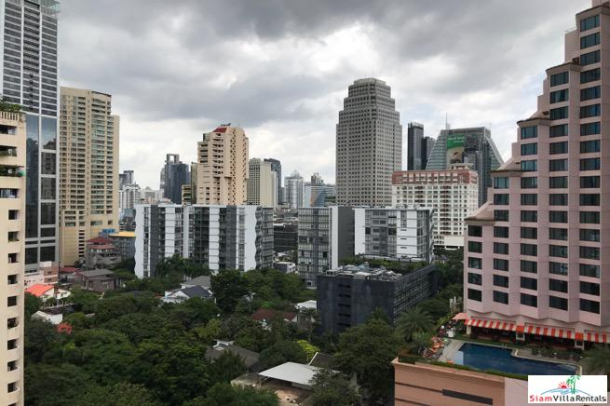 City Views from this Extra Large Four Bedroom Condo on Sukhumvit 18-3