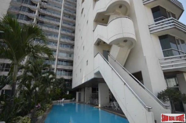 Sukhumvit Suites  | Large Brightly Furnished 1 Bed Unit on the 15th floor, Sukhumvit 13, Bangkok-8