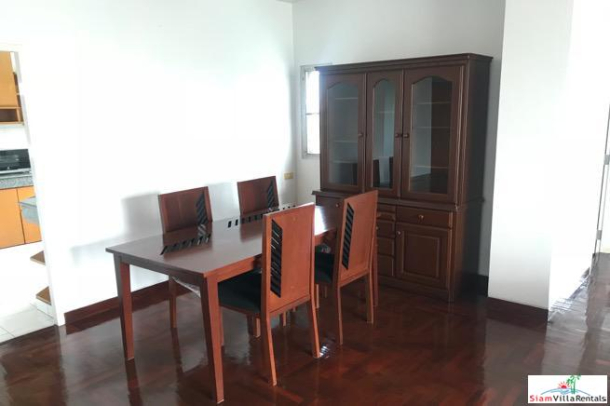 Sriwattana Apartment | Big Two bedroom Corner Unit with City Views  in Sathorn-4
