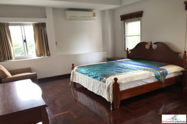 Large Three  Bedroom Corner Unit for Rent  in Sathorn-15