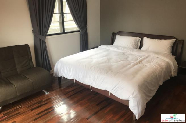 Lily House | Spacious Two Bedroom + Study room.with Ensuite Baths and Double Balcony for Rent in Asoke-5
