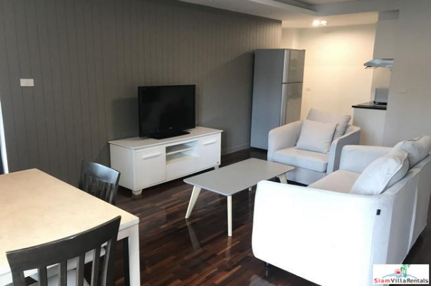 Lily House | Large One Bedroom Service Apartment with Extras in Asoke-8