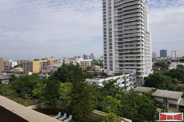 Oriental Towers Condo | Large Three Bedroom Family Condo with  Pool and City Views in Ekkamai-27
