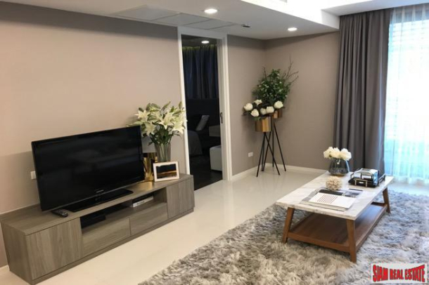 Circle Rein 12 | New Two Bedroom Low Rise Condo  for Sale in Asok-7