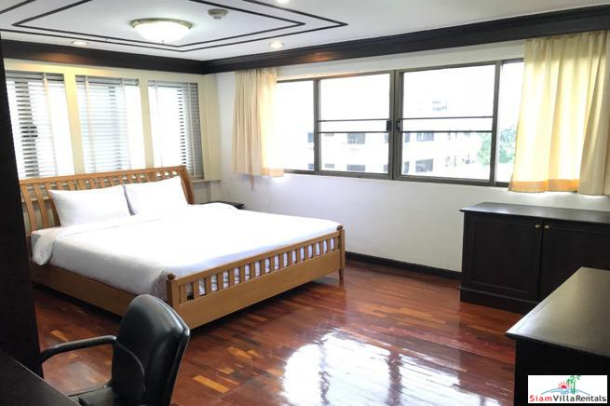 Super Mansion | Spacious Family Sized Three Bedroom Condo for Rent in Phrom Phong-11