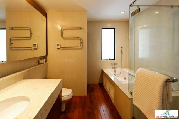 Levara Residence Sukhumvit 24 | Centrally Located Three Bedroom House for Rent in Phrom Phong-6