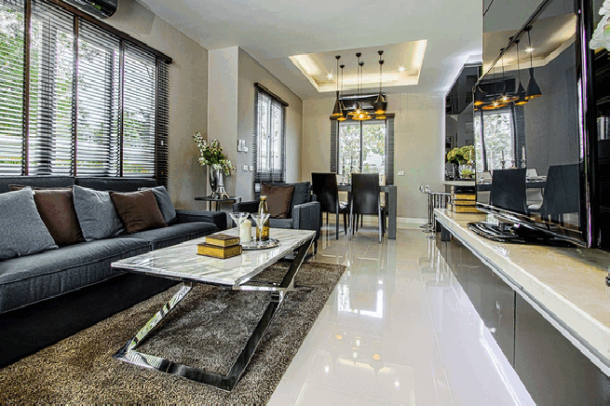 New modern Twins house for sale in East Pattaya-2