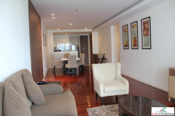 GM Service Apartment | Comfortable Two Bedroom Serviced Apartment with City Views in Phrom Phong.-6