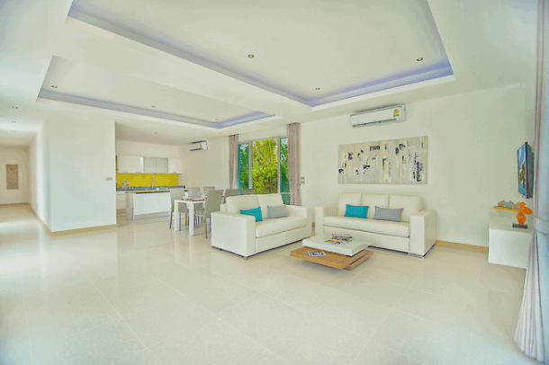 fully furnished 3 Bedrooms 3 Bathrooms Large Modern House  - East Pattaya-10