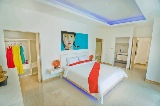 Modern design 3 Bedrooms 3 Bathrooms Large private pool  House  - East Pattaya-4