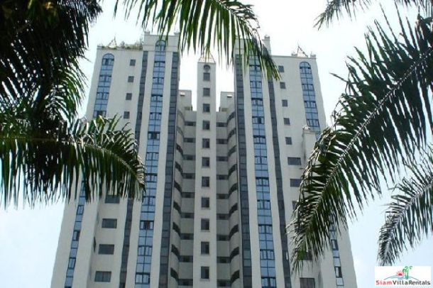 Kiarti Thanee City Mansion | Spacious, Bright, 2 Bed 175 sqm Condo for Rent in Sukhumvit 31-13