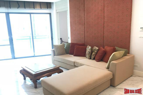 Bright Sukhumvit 24 | Delightful Two Bedroom Condo with City and Pool Views in  Phrom Phong-15