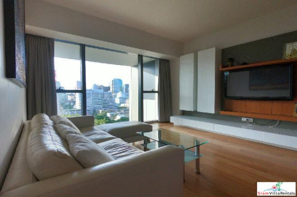 The Met l Bright Contemporary Two Bedroom Condo with City Views in Chong Nonsi-6