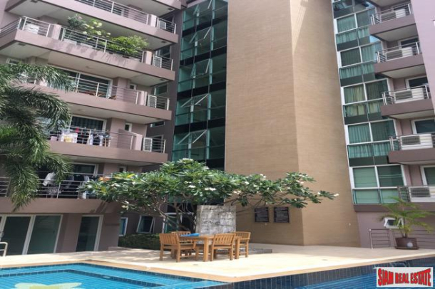 Serene Place | Two Bedroom Low Rise Condo Near Shopping and the Park in Phrom Phong-17