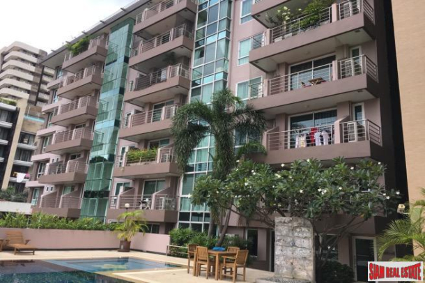 Serene Place | Two Bedroom Low Rise Condo Near Shopping and the Park in Phrom Phong-7