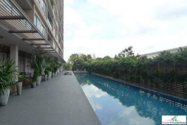 The Lofts Yennakart | Modern Two Bedroom Condo For Rent on 16th Floor in Khlong Toei-11