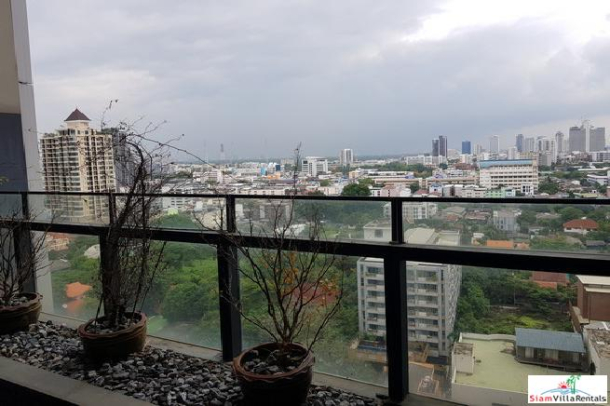 The Met Sathorn | Elegant Chong Nonsi Three Bedroom with Private Swimming Pool on the 16th Floor-26