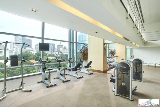 Urbana Sathorn | City Views from this Extra Large One Bedroom Condo in Chong Nonsi-10