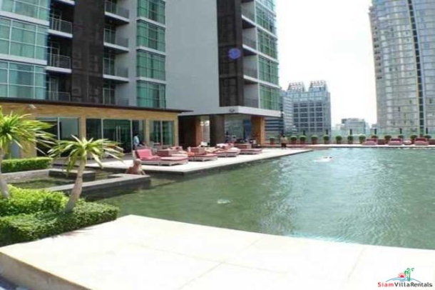 Urbana Sathorn | City Views from this Extra Large One Bedroom Condo in Chong Nonsi-2