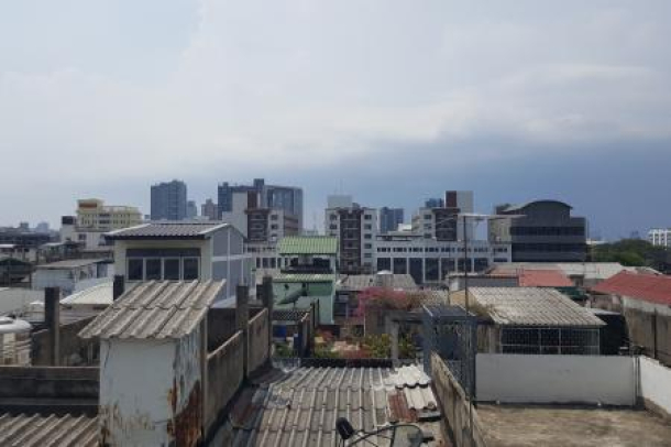 Residential Building Land Over 8.5 Rai at Krungthep Kreetha, Bang Kapi-5