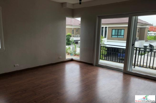 Villa Arcadia Srinakarin | Large Unfurnished High Quality Home in Gated Community for Rent at Bangna-7