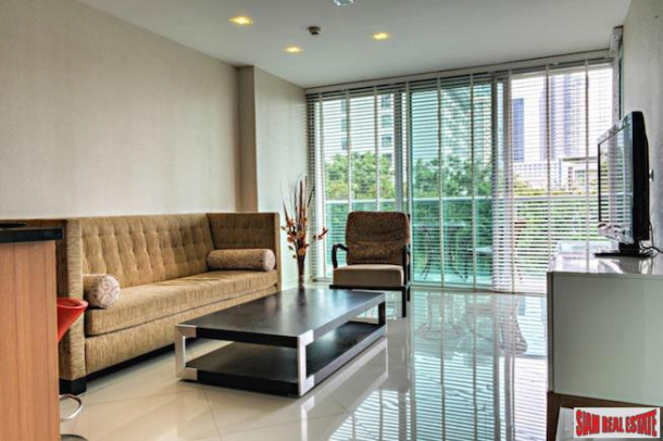 Modern Two Bedroom Condo  with Rooftop Infinity Pool and Steps to  Wongamat Beach-14
