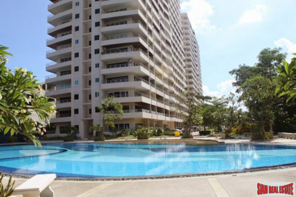 Spacious Two Bedroom Condo with Pool and Sea Views in Jomtien-5