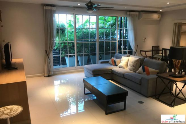 New Modern Three Bedroom Apartment with Easy Access to BTS Phloen Chit-3