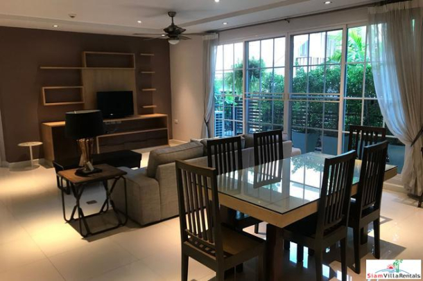 New Modern Three Bedroom Apartment with Easy Access to BTS Phloen Chit-4