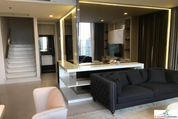 Noble Ploenchit | Three Bedroom Duplex on the 38th & 39th Floor in Phloen Chit-4