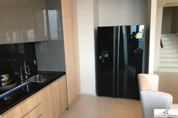 Noble Ploenchit | Three Bedroom Duplex on the 38th & 39th Floor in Phloen Chit-7