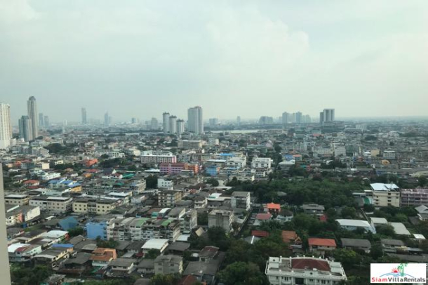 Teal Sathorn- Taksin | City Views from the 27th Floor of this Furnished Three Bedroom Condo in Wongwian Yai-4