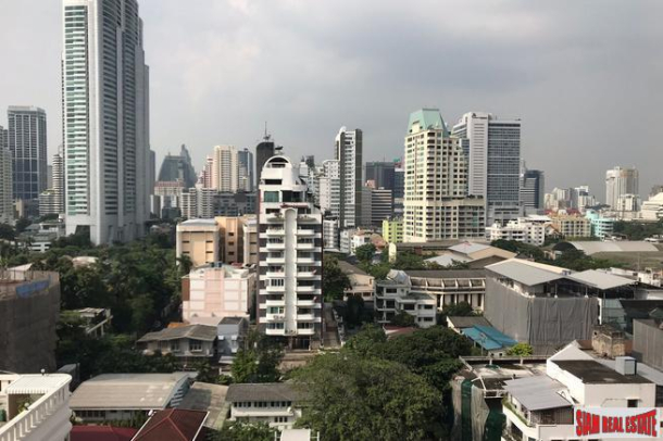 Aguston Sukhumvit 22 | Expansive City Views from this One Bedroom Condo in Phrom Phong-14