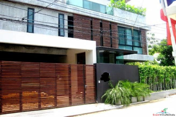 Private Four Bedroom House with Pool and Tropical Gardens in Thong Lo-1