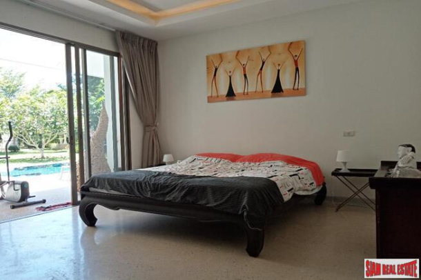 Spacious 3 Bed Pool Villa for Sale with Great Views of Big Buddha in Chalong-10