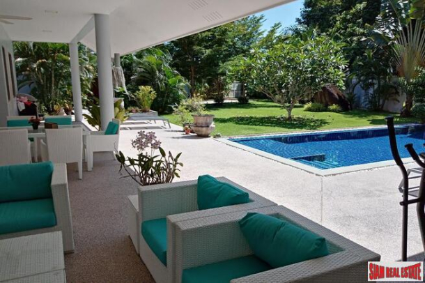 Spacious 3 Bed Pool Villa for Sale with Great Views of Big Buddha in Chalong-21