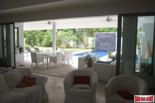 Spacious 3 Bed Pool Villa for Sale with Great Views of Big Buddha in Chalong-4